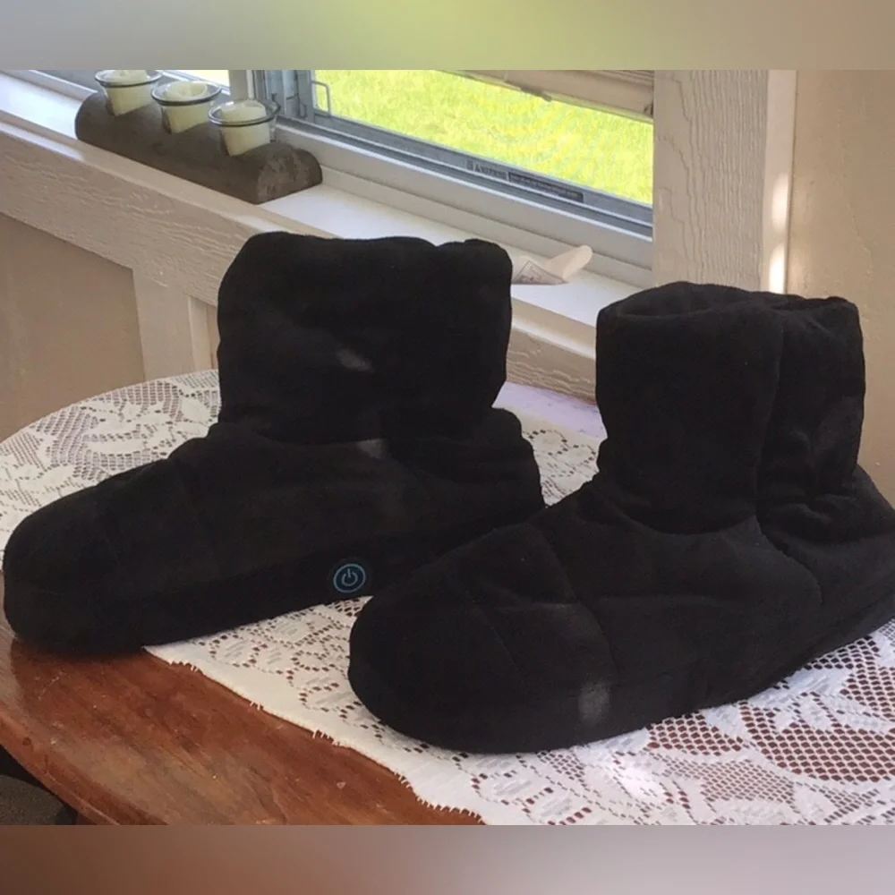 HealthTouch Black Memory Foam Massaging Booties Sz. L 9-10.5 - Picture 3 of 4